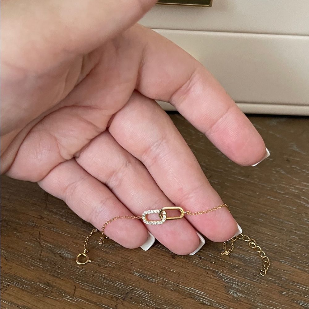 Elegant Bracelet